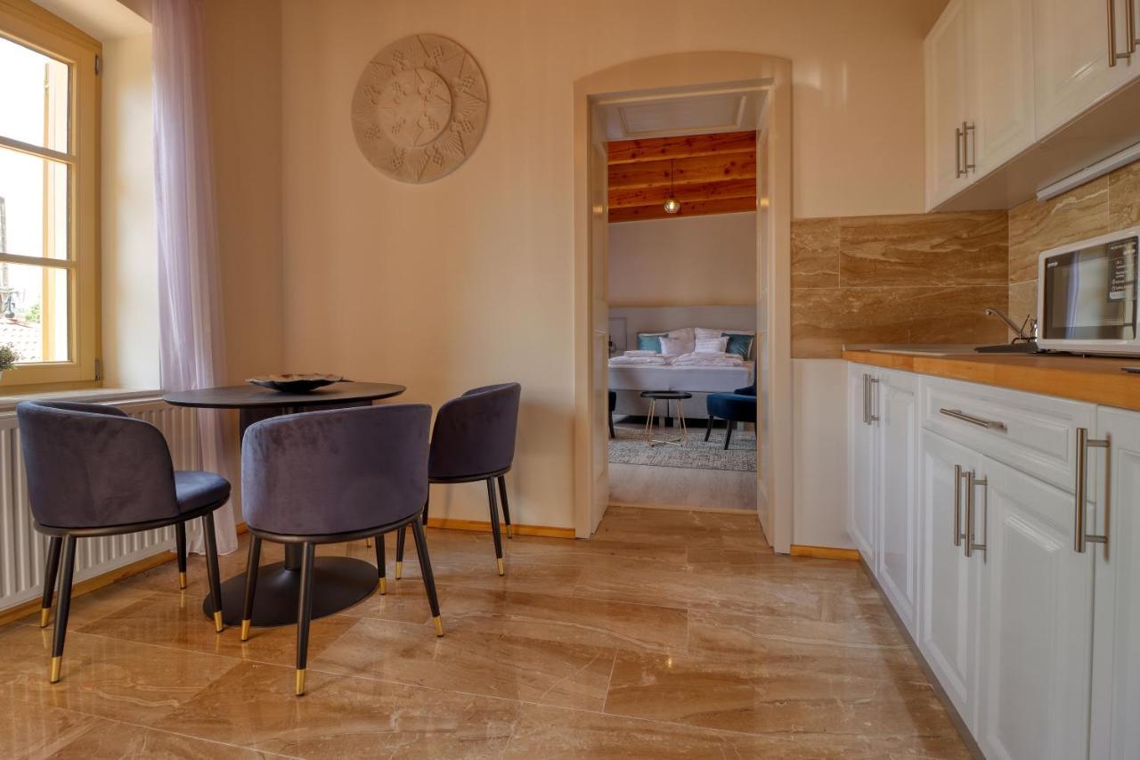 Manna Villa Эгер Экстерьер фото