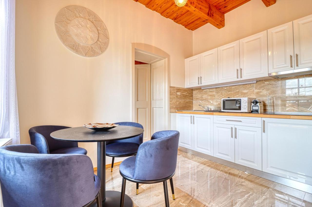 Manna Villa Эгер Экстерьер фото
