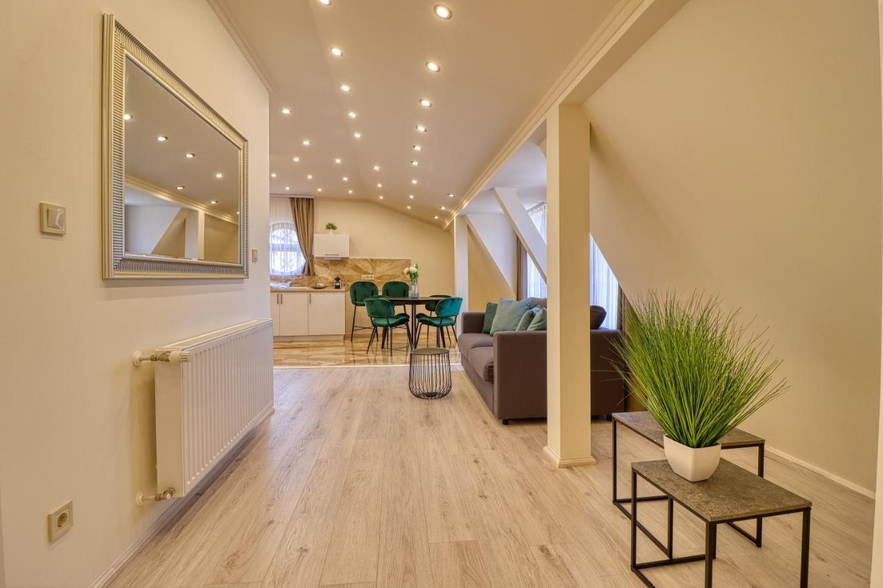Manna Villa Эгер Экстерьер фото