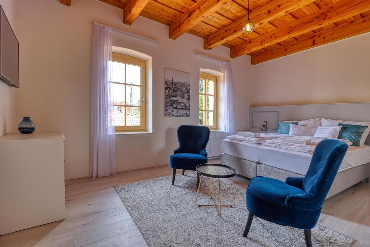 Manna Villa Эгер Экстерьер фото